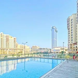 Bnbmehomes - Palm Views Apartment