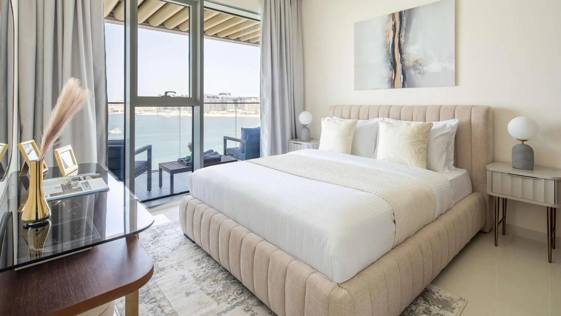 Apartment Frank Porter - Grand Bleu Dubai